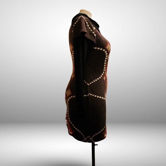 Aryeh Long Sleeve Geometric Vintage Inspired Sweater Dress With Cowl - Picture 4 of 9